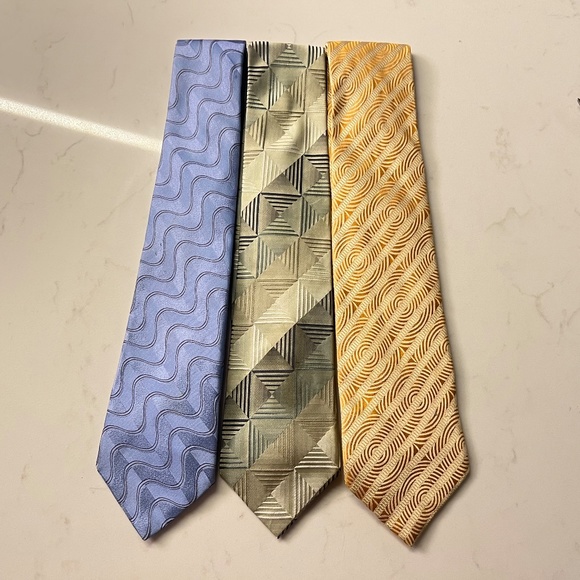 Lot of 3 Silk Ties - Picture 5 of 16